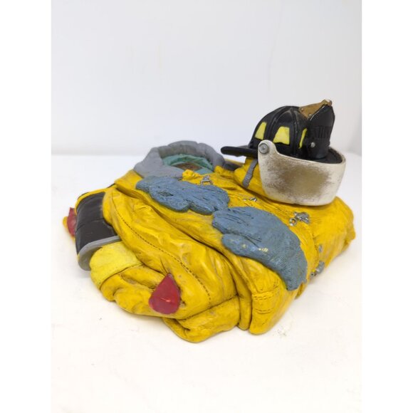 Giuseppi 2 Pc Fireman Uniform Resin Sculpture Opens To A Trinket Box 8x7x4 - Picture 5 of 14